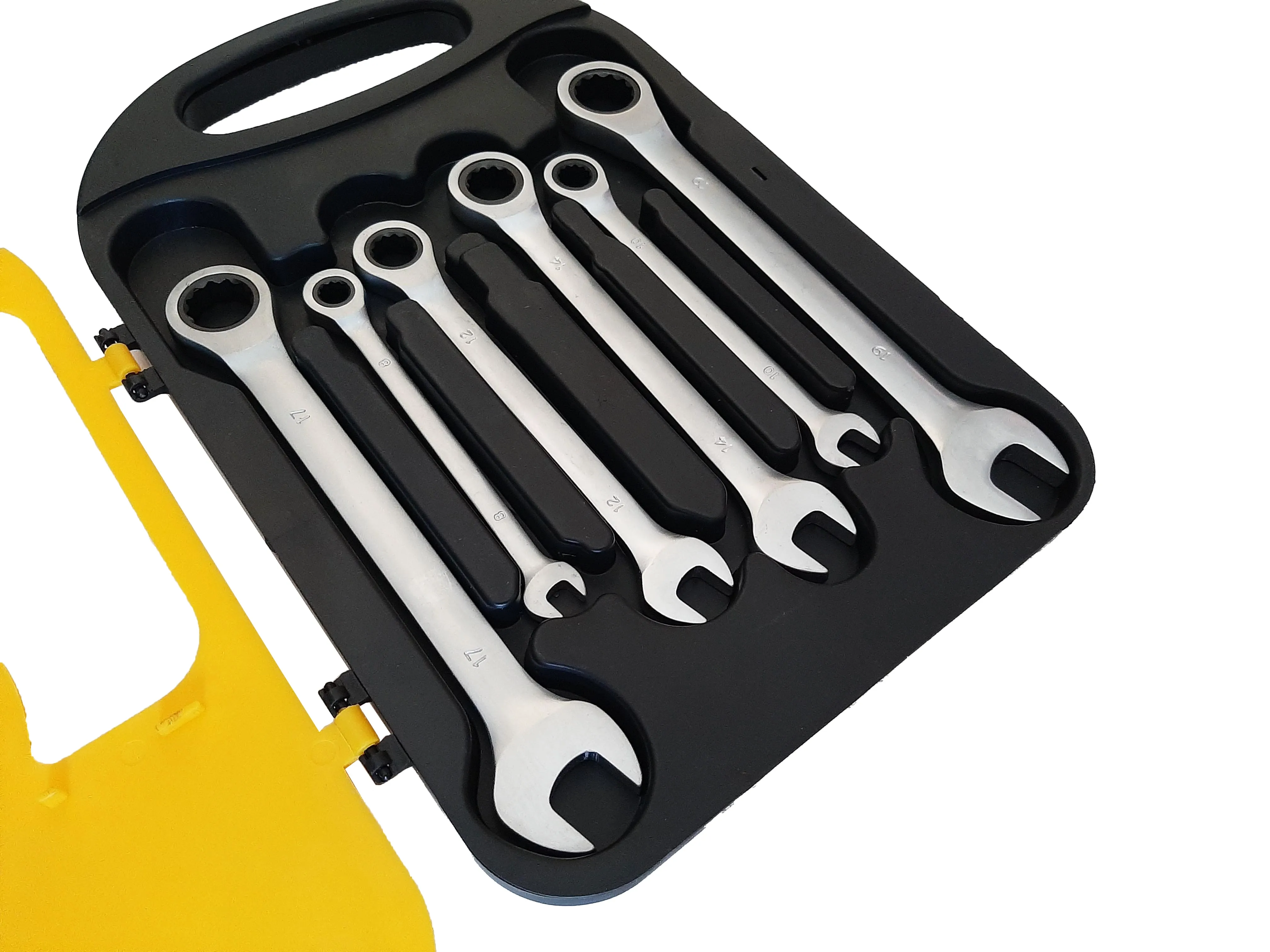 Набор комбинированных трещоточных ключей 8-19 мм (7 предметов) Хорекс Авто HZ 26.1.009W