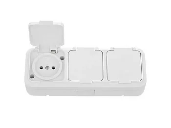 Розетка 3-ая (открытая, б/з, брызг. защ.) белая, Пралеска Аква, Bylectrica