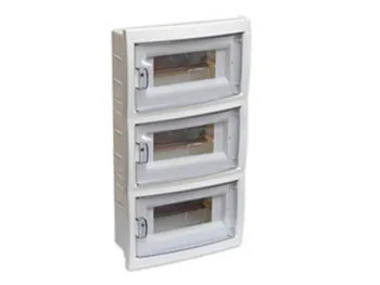 Бокс пласт. 36 модулей скрытый с крышкой IP 40, BYLECTRICA