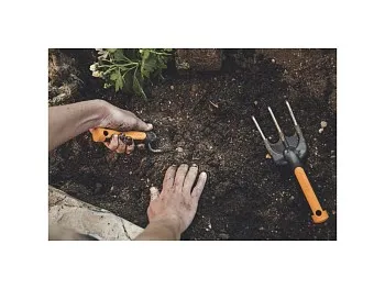Культиватор садовый Premium FISKARS