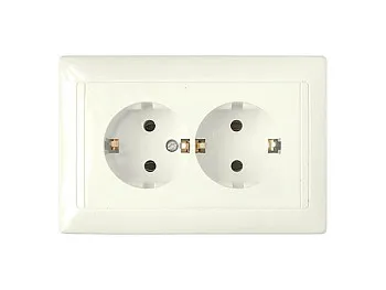 Розетка 2-ая (скрытая, с/з) бежевый, Стиль, BYLECTRICA