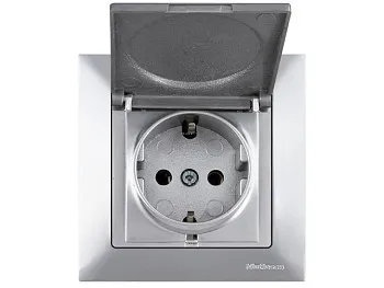 Розетка 1-ая (скрытая, с/з, с крышкой) серебро, DARIA, MUTLUSAN