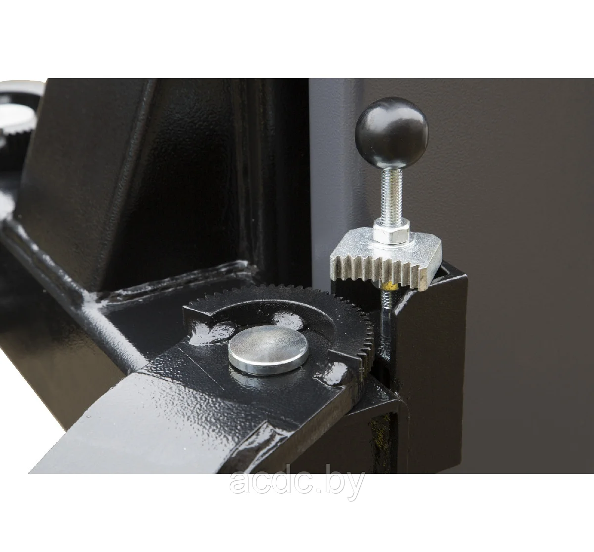 Подъемник двухстоечный г/п 4000 кг. электрогидравлический KraftWell арт. KRW4ELM PRO