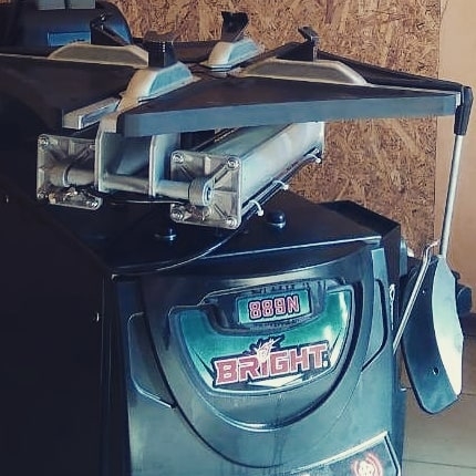 Шиномонтажный станок (автомат) Хорекс Авто LC889N