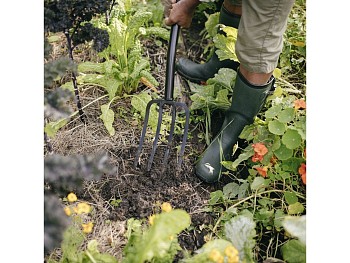 Вилы садово-огородные Solid FISKARS