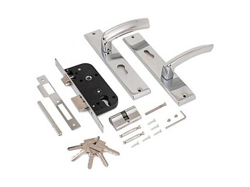 Замок врезной с/руч  АЛЛЮР АРТ ЗВ4-70.08 CP хром